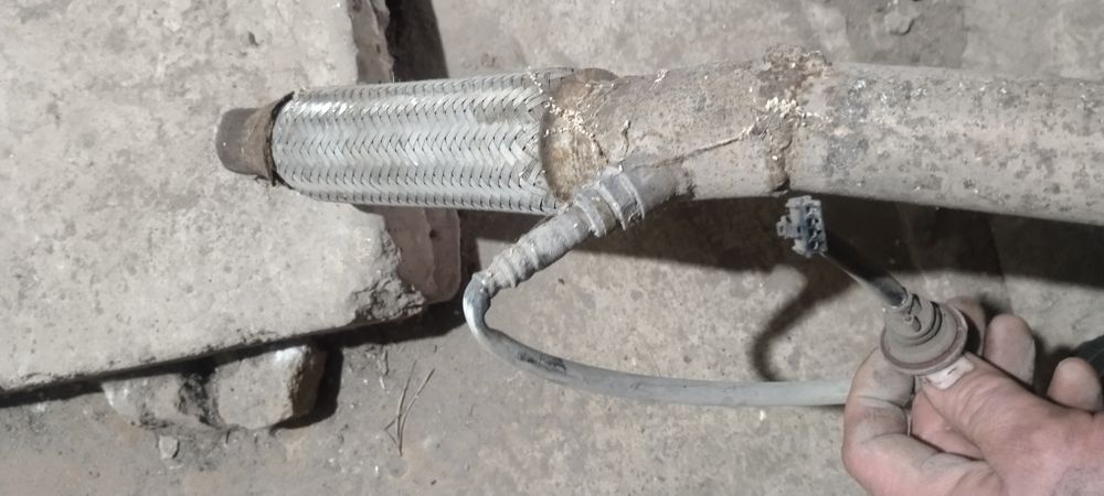 Продам глушитель