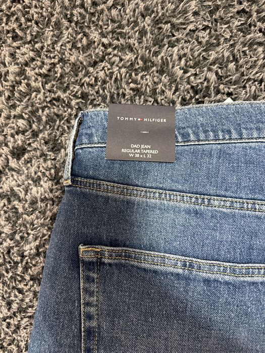 Blugi Tommy Hilfiger