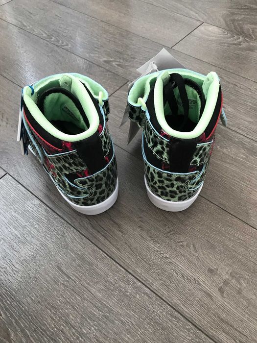 ЦЕНА ПОДАРЪК!!! Оригинални кецове Adidas Originals * 36