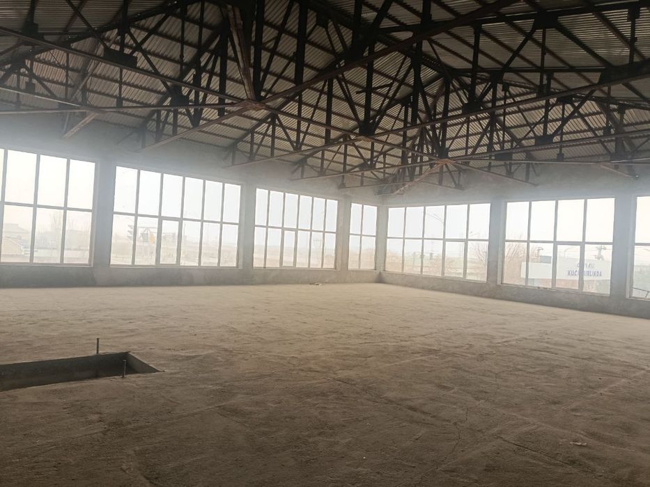 Ijaraga beriladi 2-qavati va padvali