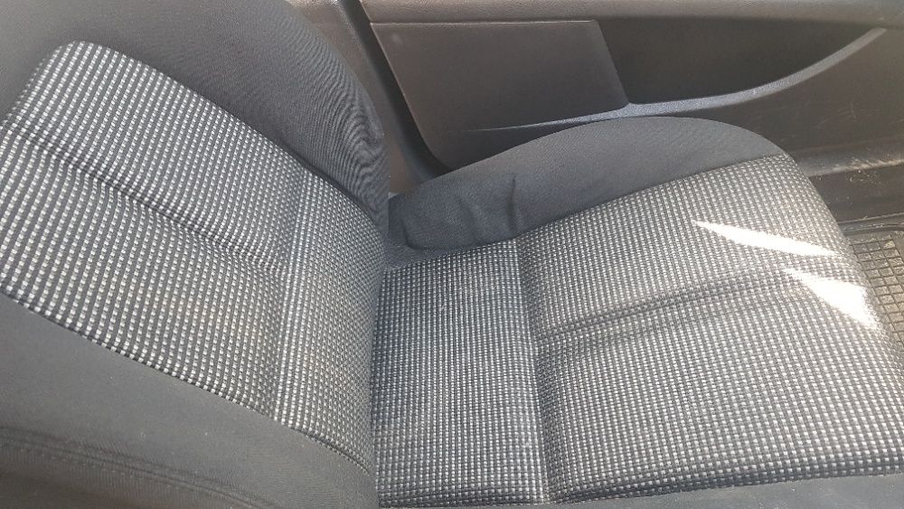 Пежо 407 2.0 ХДИ PEUGEOT 407 2.0 HDI 136 06г. hp на части