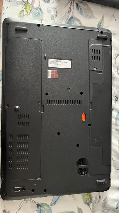 Продам ноутбук Packard Bell