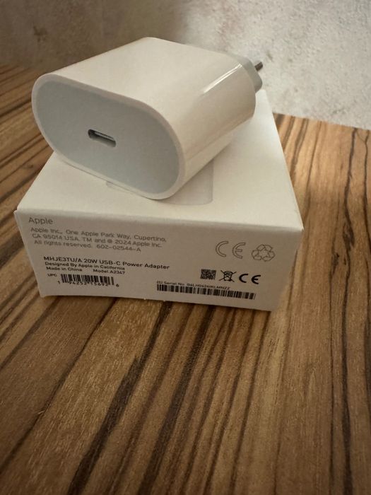 Iphone адаптер 20 w
