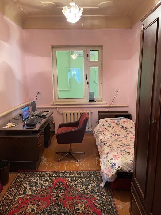 Fargona shaharida uy sotiladi