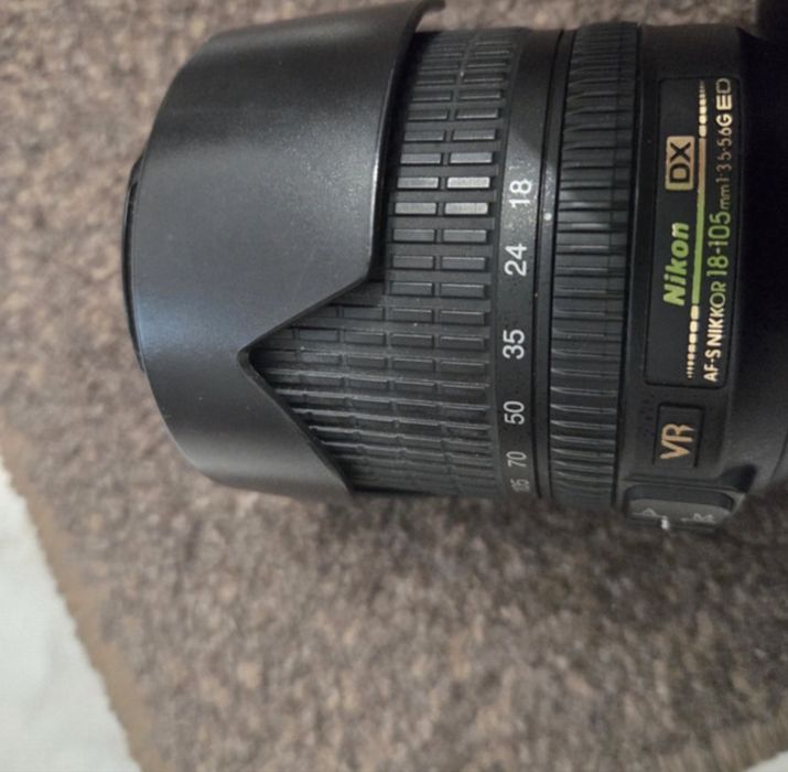 Aparat foto Nikon D5200 DSLR cu 2 obiective