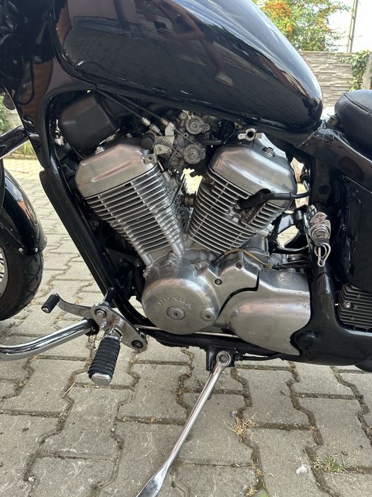 Honda shadow 600
