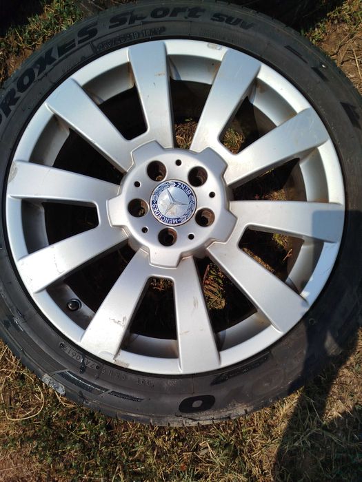 джанти 19-ки Мерцедес GLK