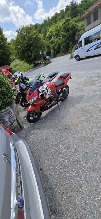 Honda cbr 600 f4i sport