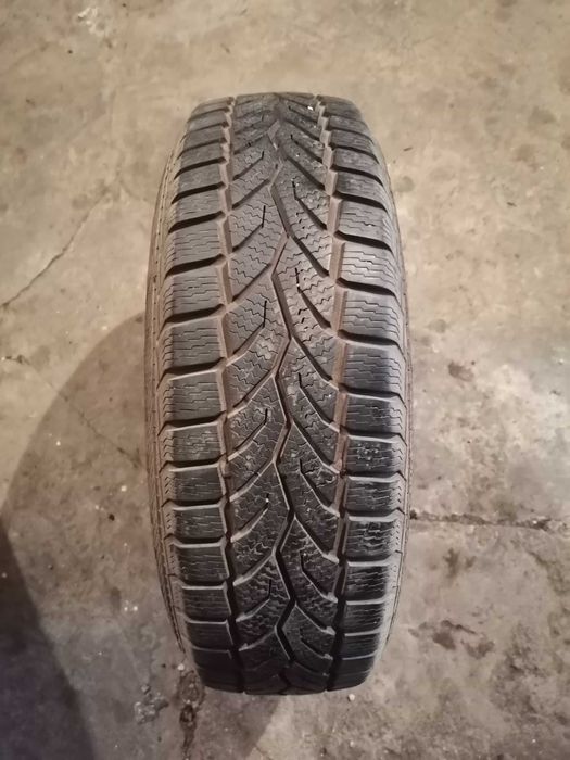 Продавам 1 брой зимна гума 175.70.14 дот 2020 Gislavd