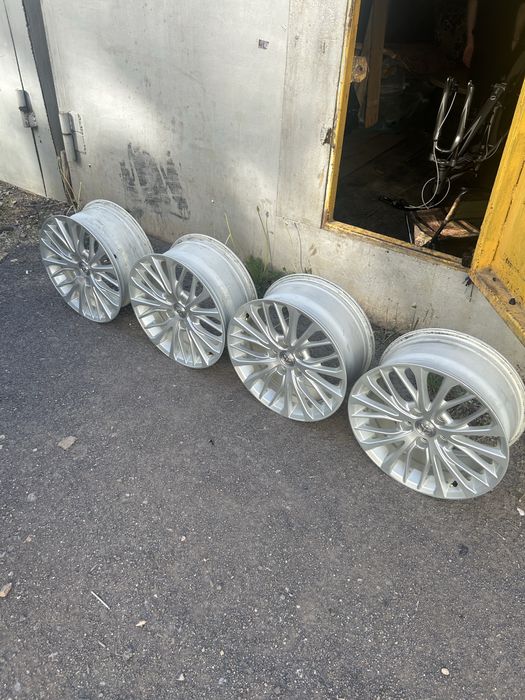 Диски Camry с новой машины