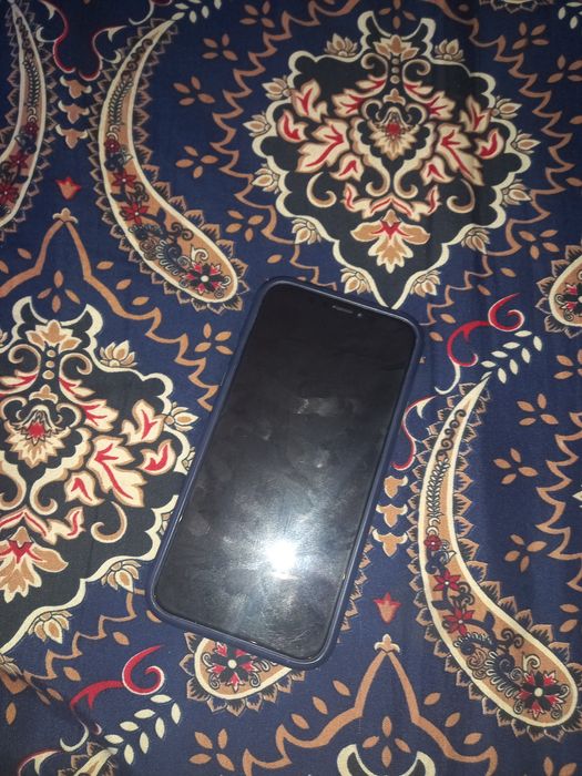 Iphone x sotiladi srochno arzonga