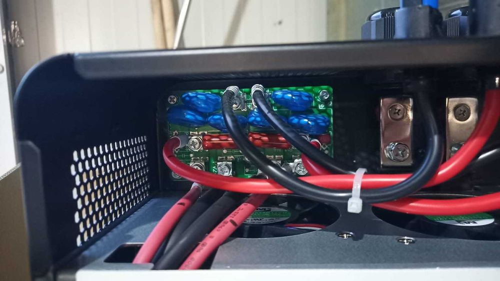 Хибриден инвертор за соларна система 5kW 6kW 8kW 12kW