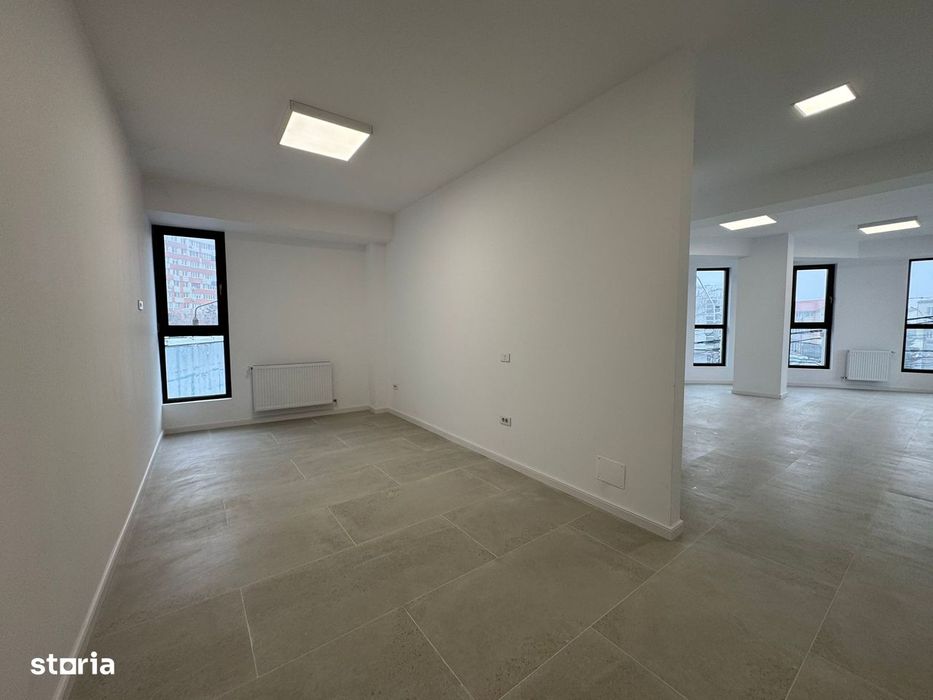 Spatiu Comercial Stradal | 73 mp si terasa 69 mp | Bloc nou 2025 |