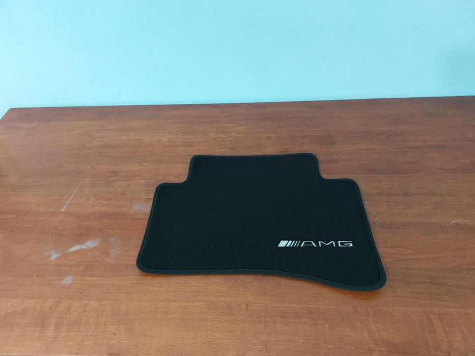 Covorase auto din mocheta,dedicate Mercedes-Benz,C klasse W203 (AMG)
