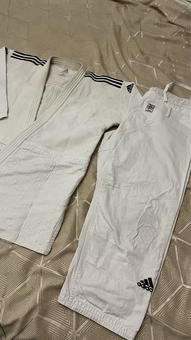 Кимоно для дзюдо Adidas IJF