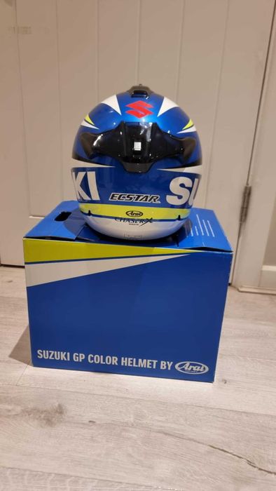Каска за мотор Сузуки