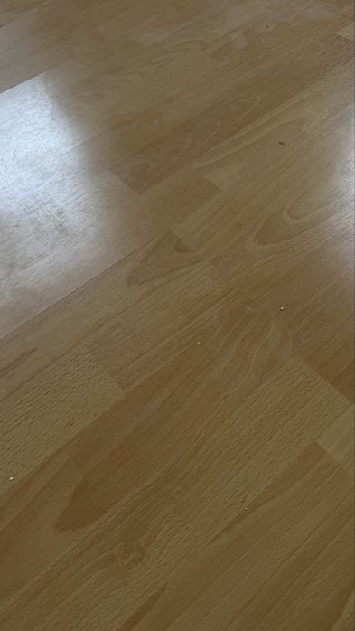 Ламинат 8 мм светлый
