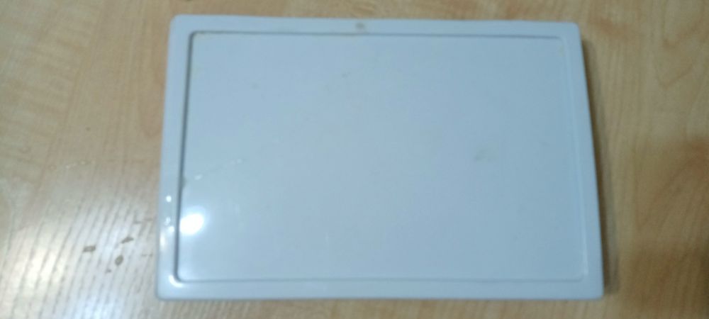 Ячейки для льда в холодильник