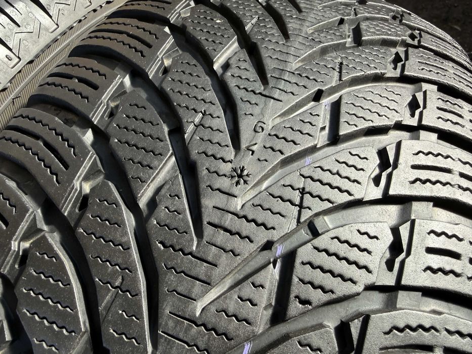2x Anvelope Iarna 225/60 R18 M+S - Nokian WR SUV 4