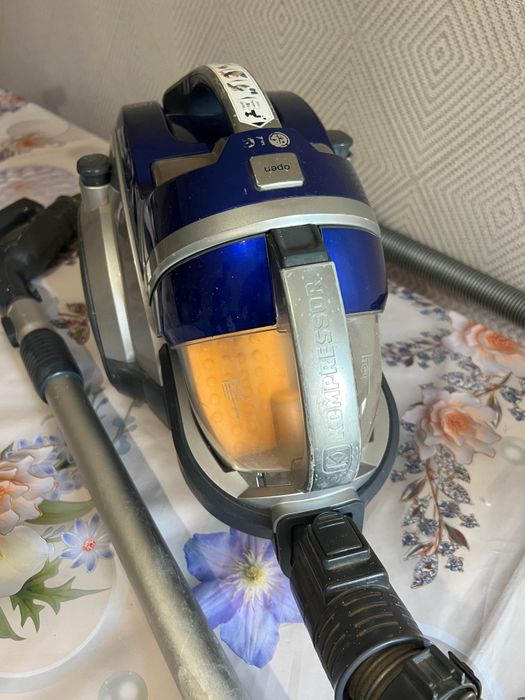 Пылесос LG б/у в отличном состоянии
