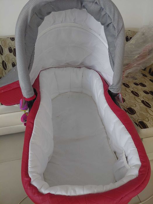 Carut bebelusi/copii!250 lei !3 in 1 utilizat!