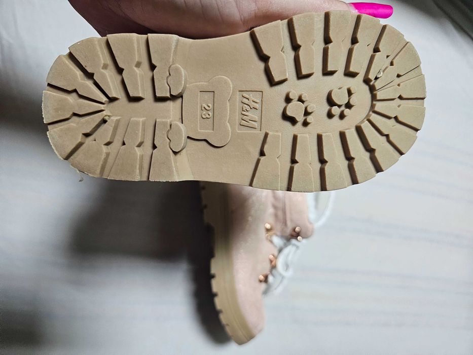 Ghete îmblănite pentru fetițe, H&M, marimea 23