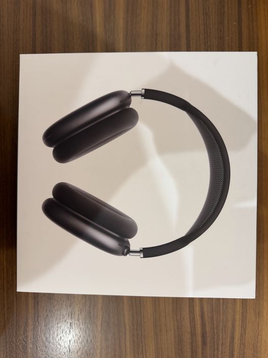 Airpods Max gen. 1 + husa Spigen