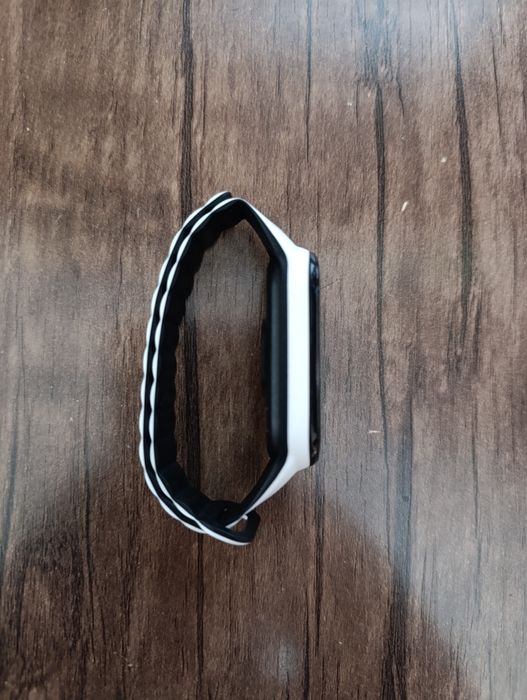 Mi Band 6 поколения.