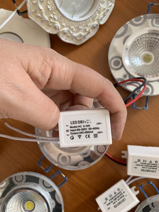 Продам кронштеин для телевизора