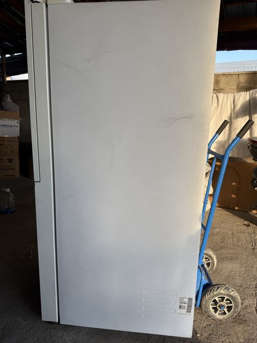 Холодильник с корее