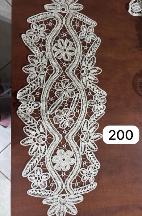 Macrameuri de vanzare