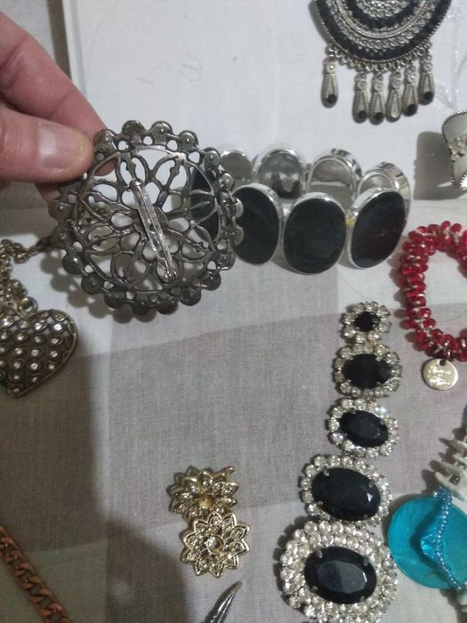 Бижутерия для любителей