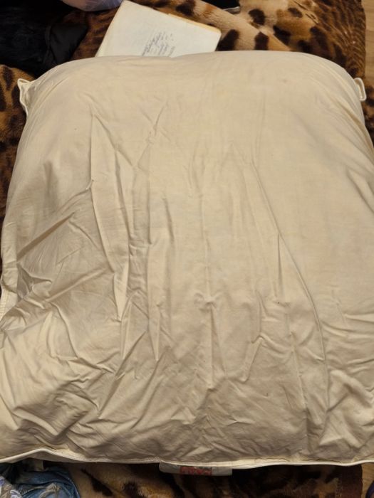 Подушки лебяжий пух б/у