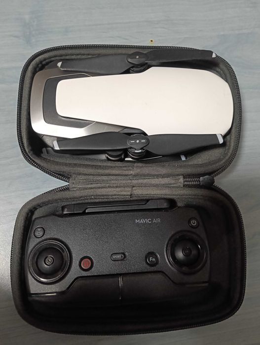 Vând dronă dji  in stare bună de funcționare