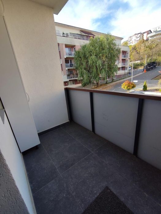 PF, dau in chirie|apartament|lux|mobilat utilat|2 camere|3 minute pe jos|Vivo Mall