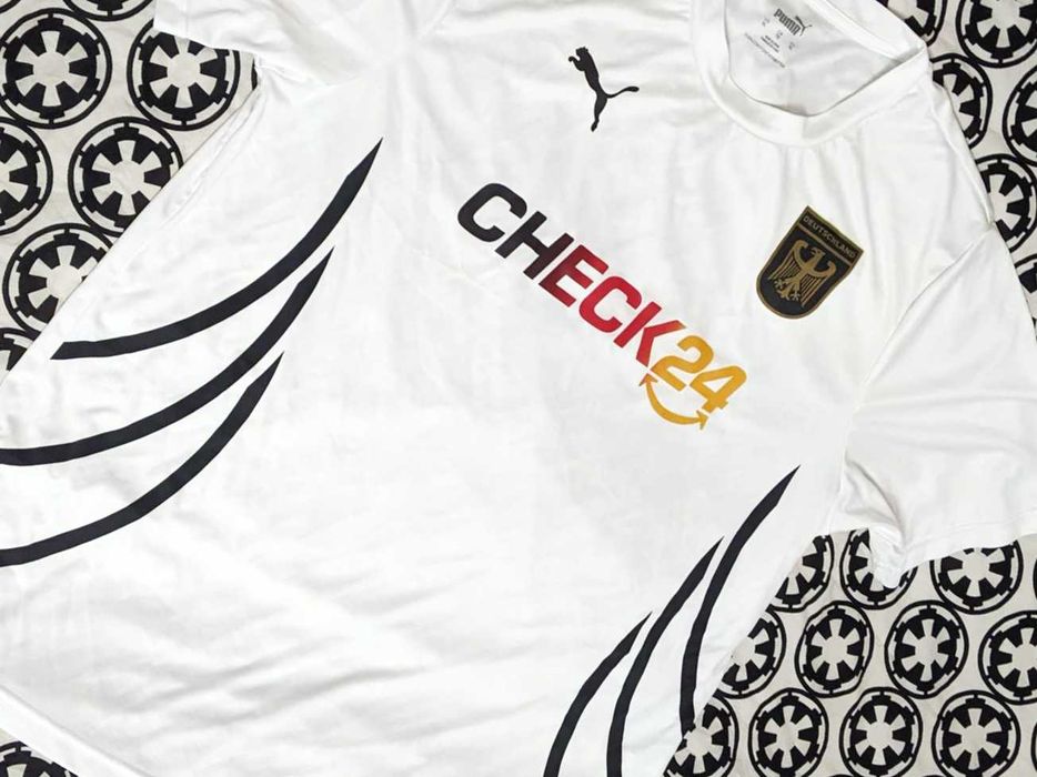 Tricouri fotbal Germania PUMA, marimea M si marimea XL stare excelenta