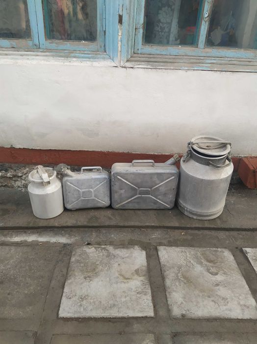 Продам флягу, канистры и бидоны
