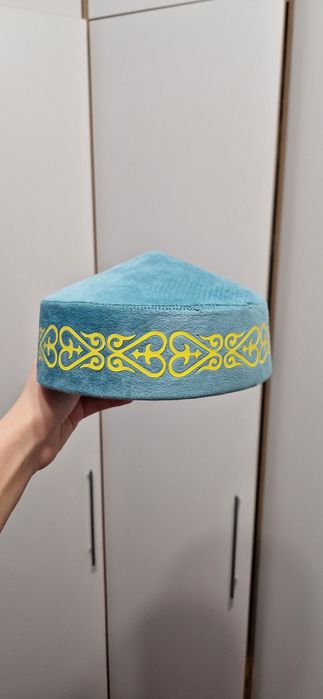 Жилетка и  тақия