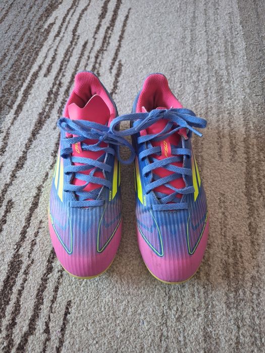 Ghete fotbal copii F50 nr 36