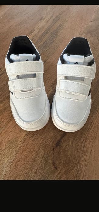 Adidas copii marimea 24 !!!