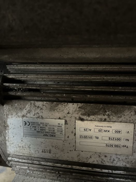 Фабричен генератор за ток монофазен и трифазен 20 kw цена 1400 евро