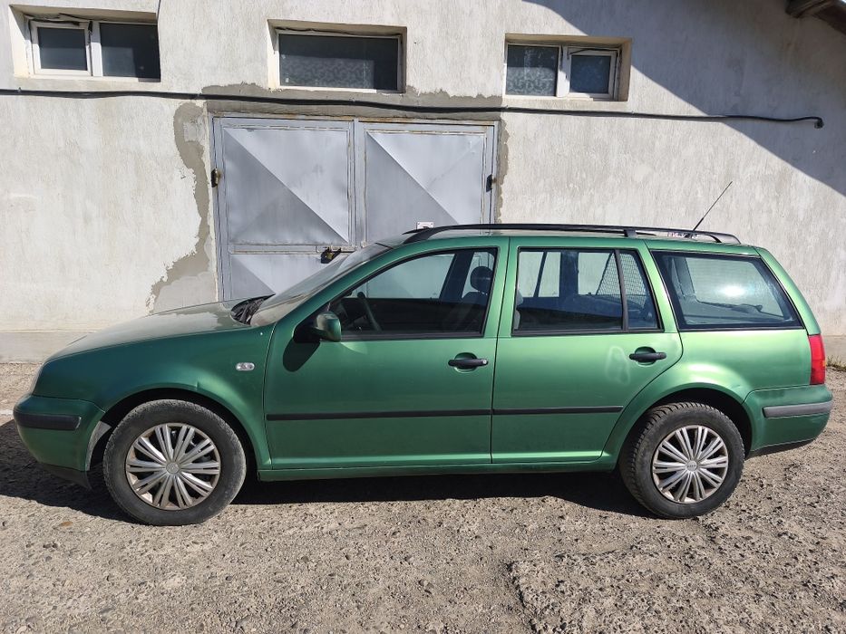 VW Volkswagen Golf  IV SPECIAL, 1.6 MPI  105 CP  euro 4, 2002, aer condiționat, unic proprietar România