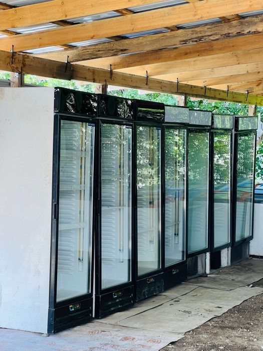 Витринные холодильники