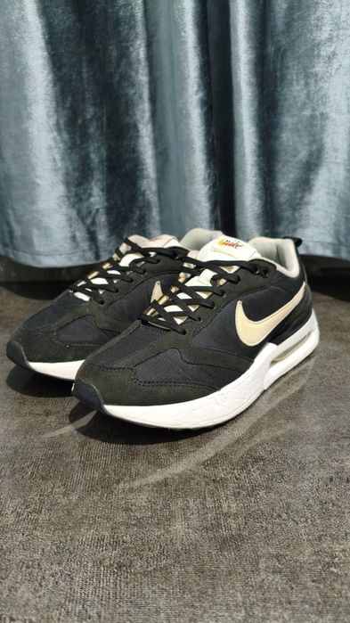 Оригинальные кроссовки Nike