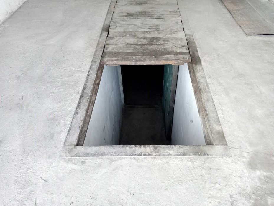 Продам Гараж мкр Север кооператив