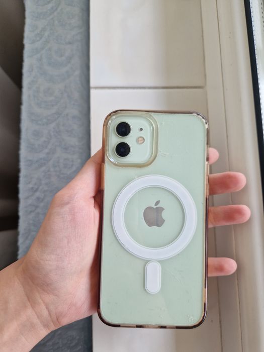 Vând IPHONE 12, 128 GB, în stare foarte bună