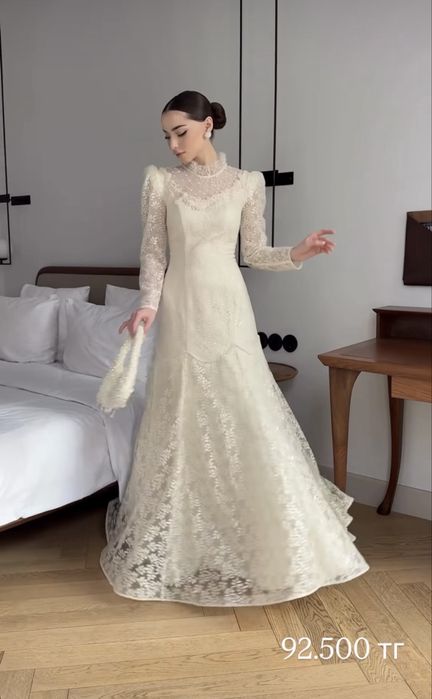 Нежная платья продаю