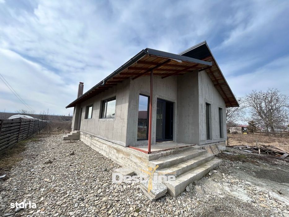 Casa Girov 100mp 56.000€ 560mp Teren