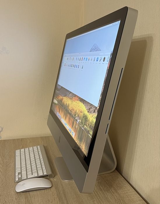 Apple iMac 27 2010 отличный