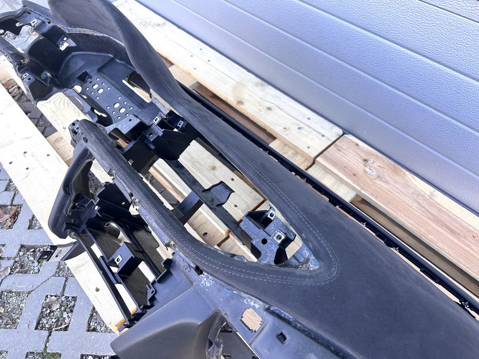 Табло AUDI A7 4G Алканатара